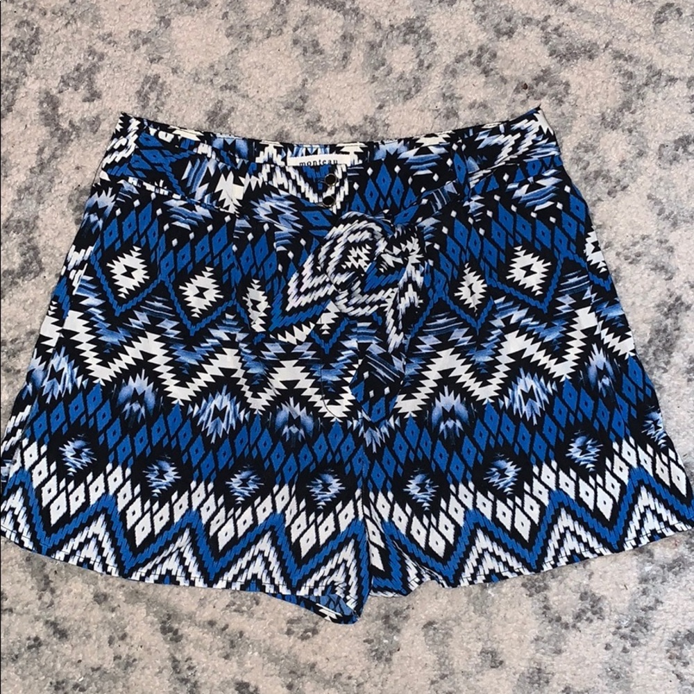 Summery Monteau Shorts